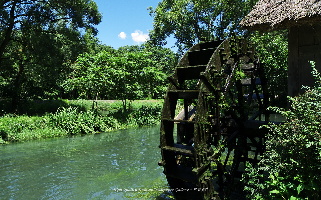 「川辺の水車」の壁紙／Wallpaper of Water　Wheel in Shinshu (1280×800)