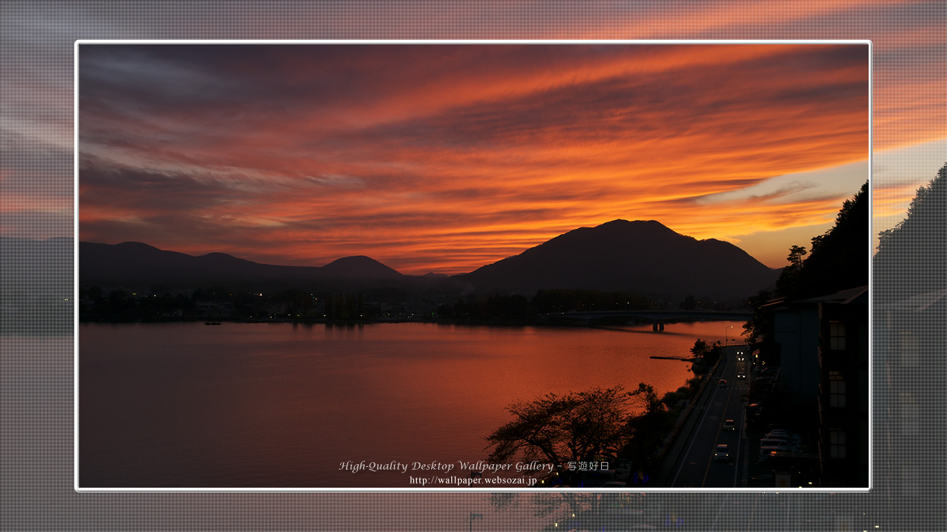 富士山の壁紙／Wallpaper of Sunset at Lake Kawaguchi in Fuji Lake Districti (1366×768)